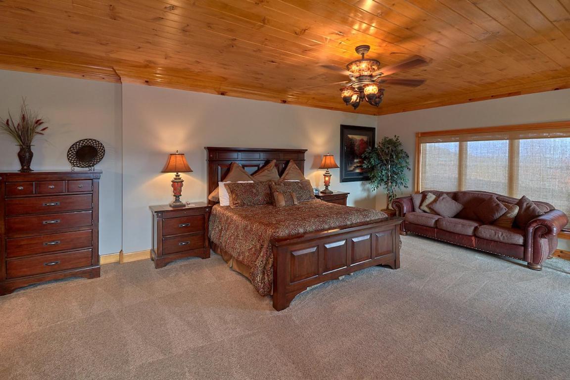 Journey'S End, 5 Bedrooms, Sleeps 12, Private Outdoor Pool, Theater, Sauna Sevierville Exterior photo